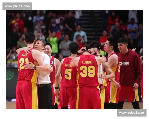 老将压阵 VS 新星突围：男篮亚洲杯高诗岩雷蒙谁能扛起外线大旗？